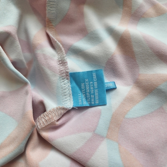 J.mcLaughlin top - Picture 5 of 5